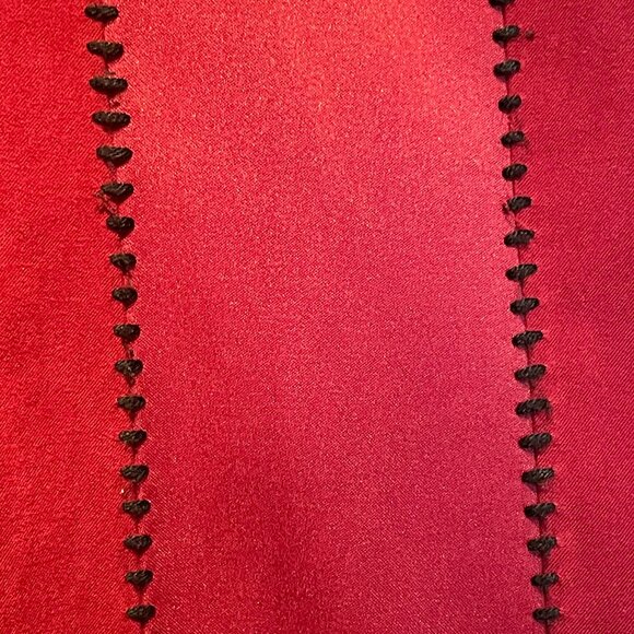 Cartise woman red blazer size 12. Two tone red, button down, officewear. - Picture 7 of 10